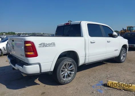 2022 Ram 1500 Laramie 4X4 5'7 Box z USA, uszkodzony, nr VIN 1C6SRFJT0NN175084